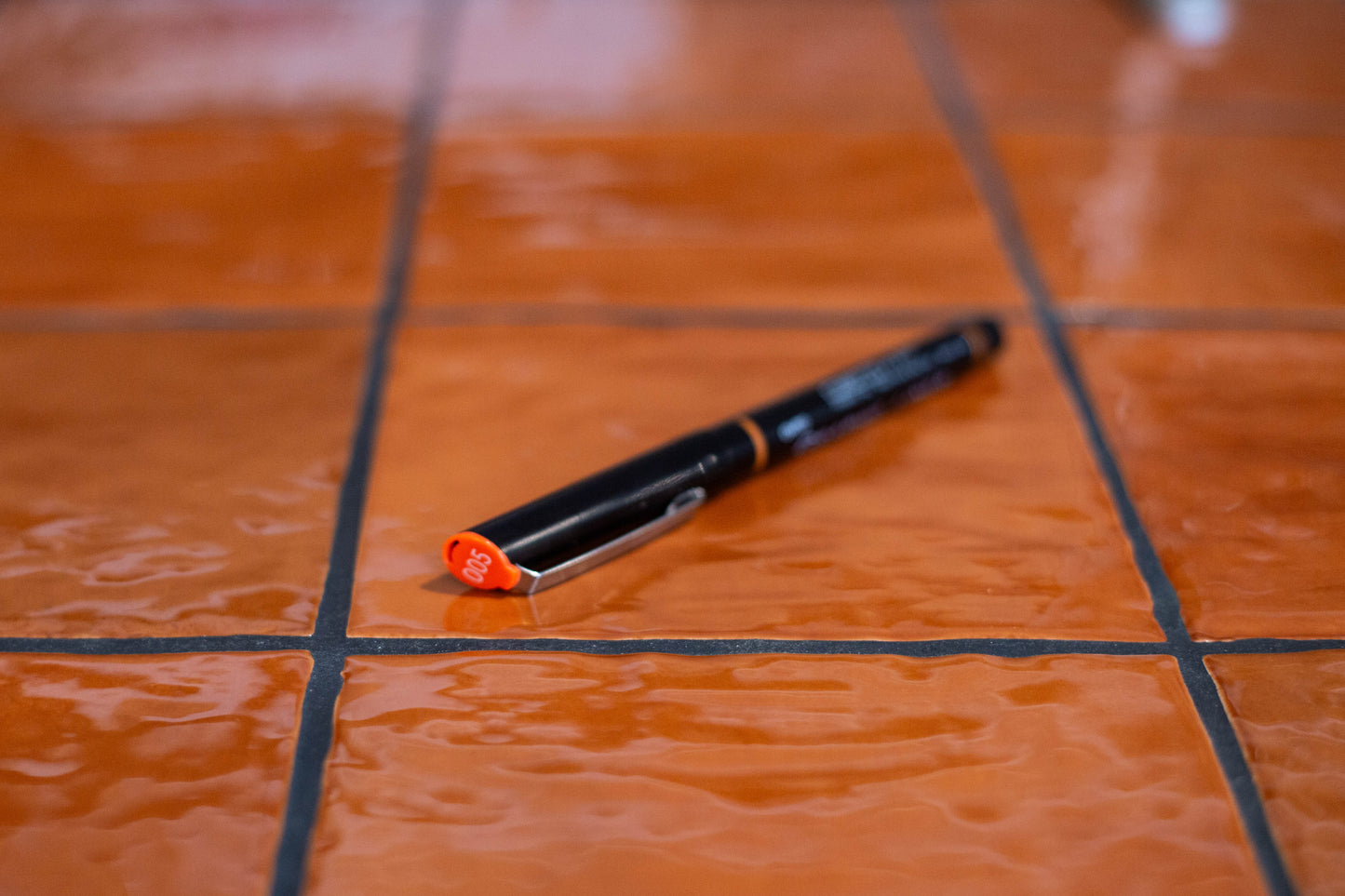 Stylo graphic liner 005