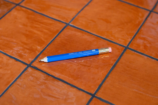 Pousse mine bois 2mm bleu