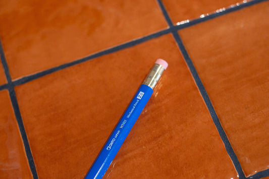 Pousse mine bois 2mm bleu