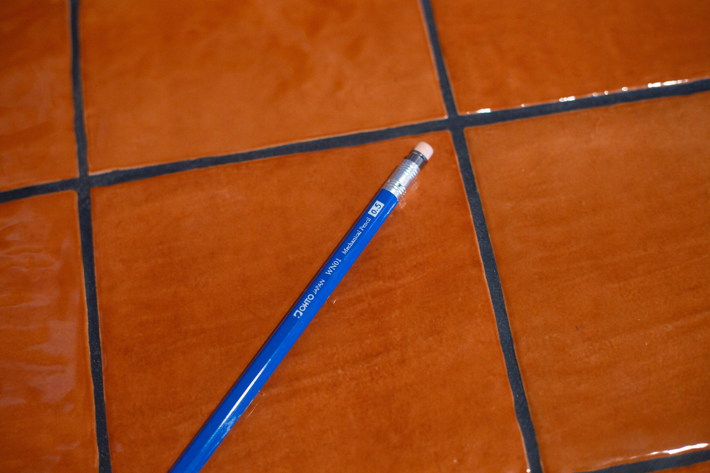 Pousse mine bois 0.5 bleu