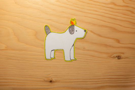 Autocollant chien pomme blanc
