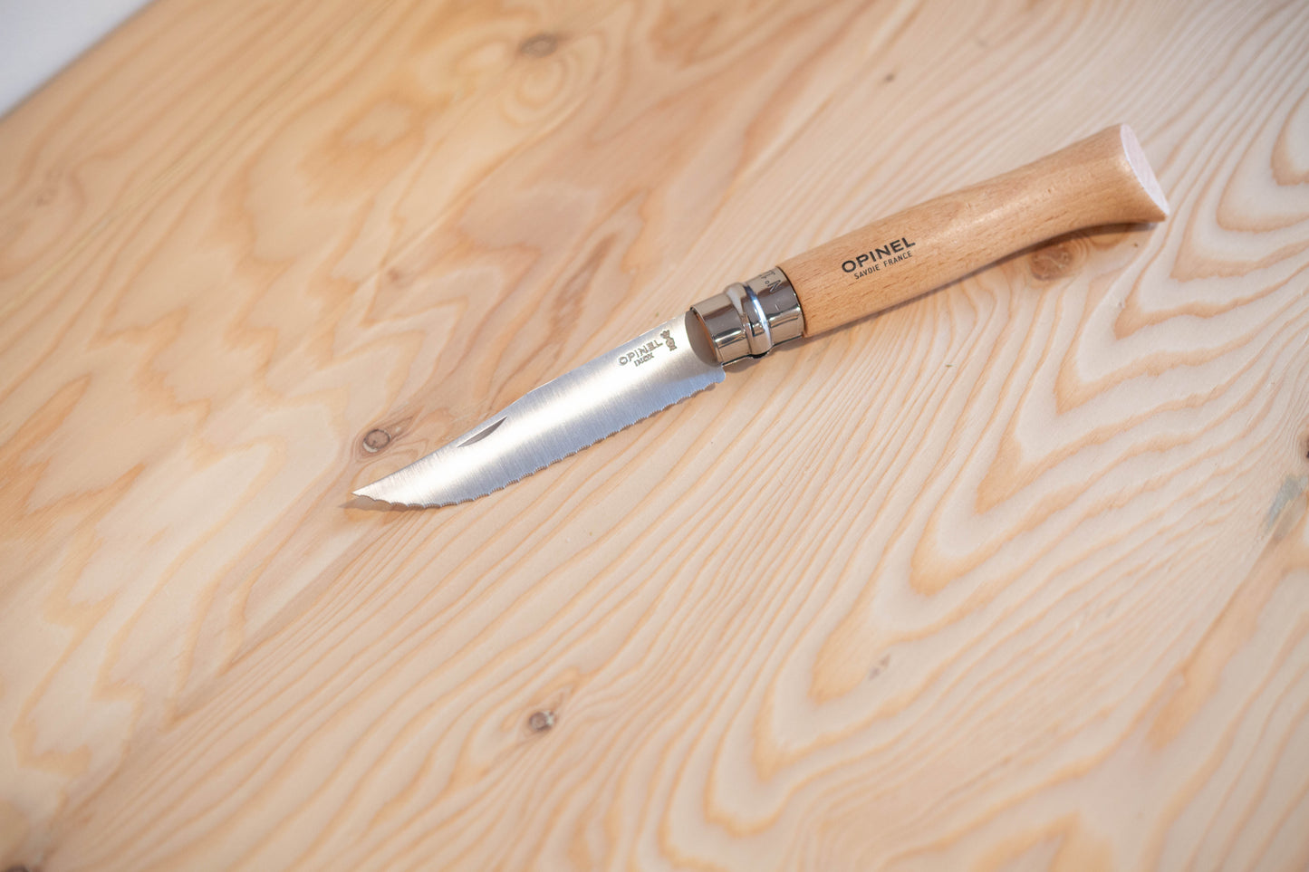 Couteau pliant cranté no12