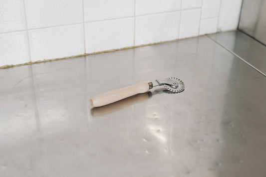 Roulette coupe pâte simple