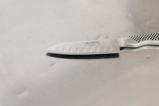 Couteau mini Santoku alvéolé GS57 Global