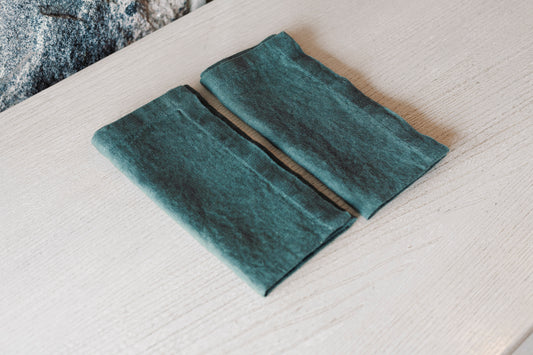 Duo serviettes de table vert forêt 100% lin