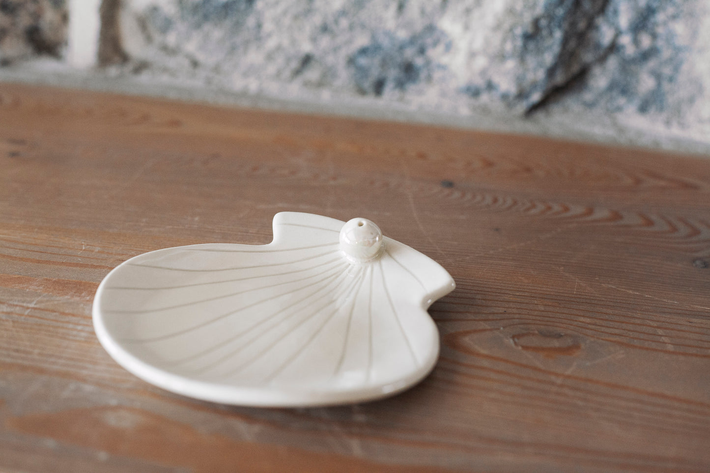 Porte encens coquillage La Poteuse