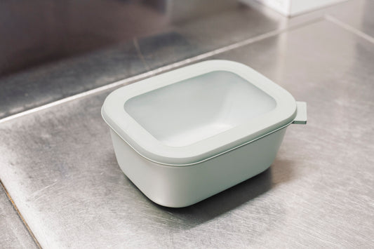 Plat rectangulaire Mepal 1.5L/30oz sauge nordique