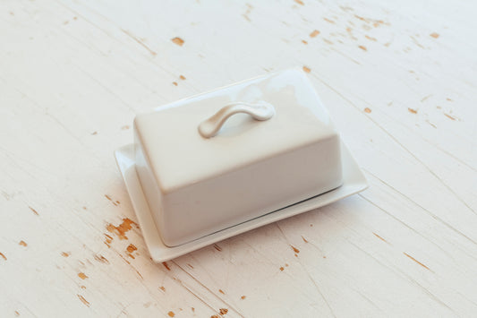Beurrier classique 1 livre en porcelaine